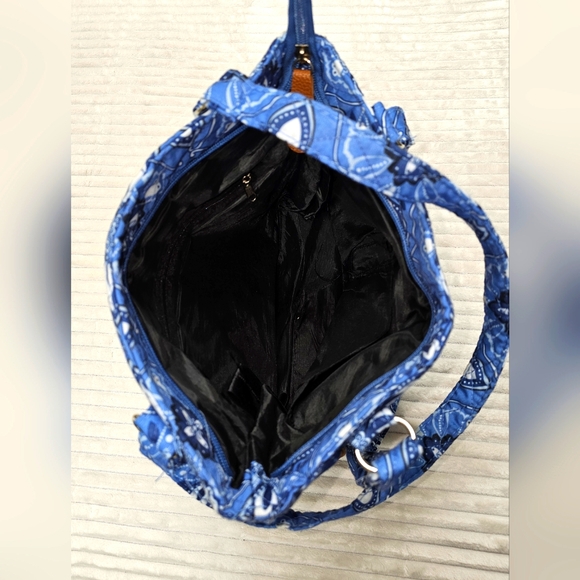 Stone Mountain Donna Floral Quilted Tote Shoulder Bag - Picture 3 of 5